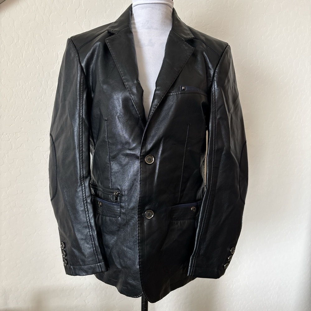 High Quality Leather Women’s Leather Jacket With Pockets Very Well Made. M